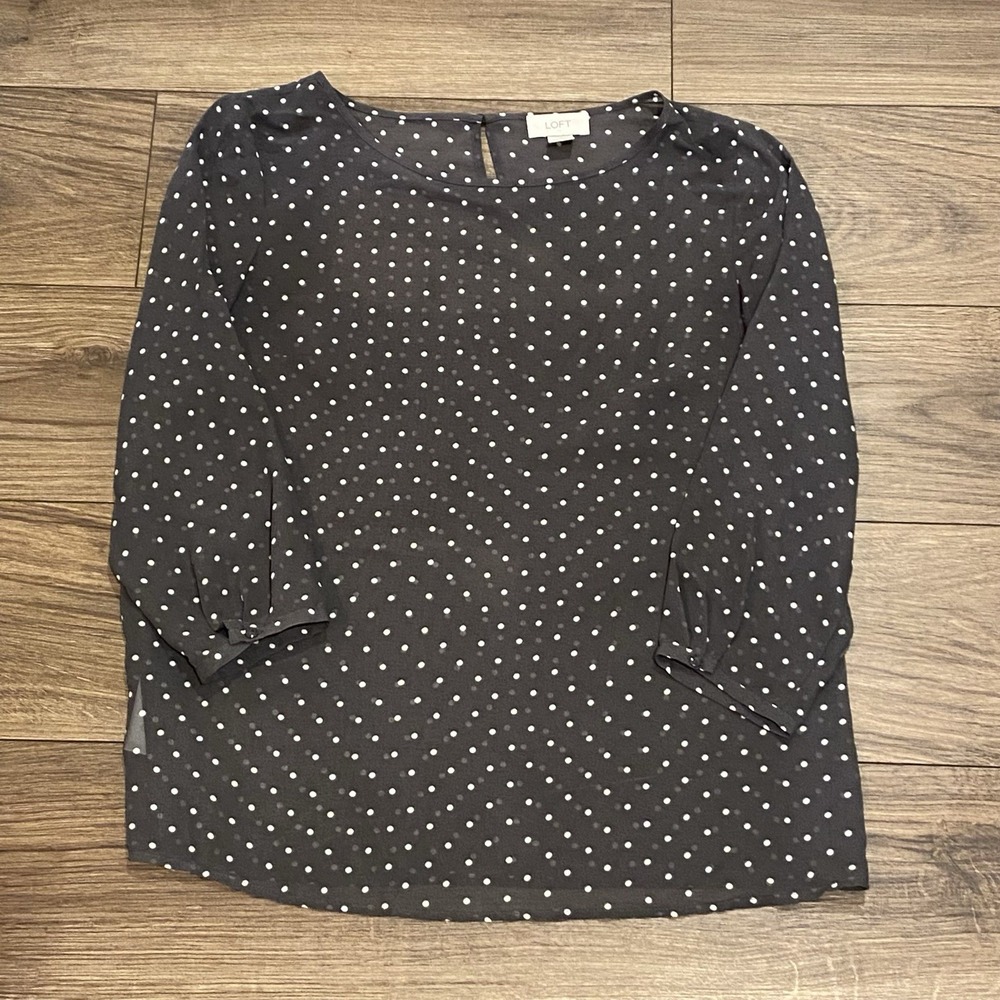 LOFT Grey Polka Dot Sheer Top 3/4 Sleeve Top Size Medium Gray‎ Career Preppy